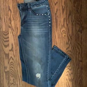 KENSIE Lightly distressed skinny  jean with studs